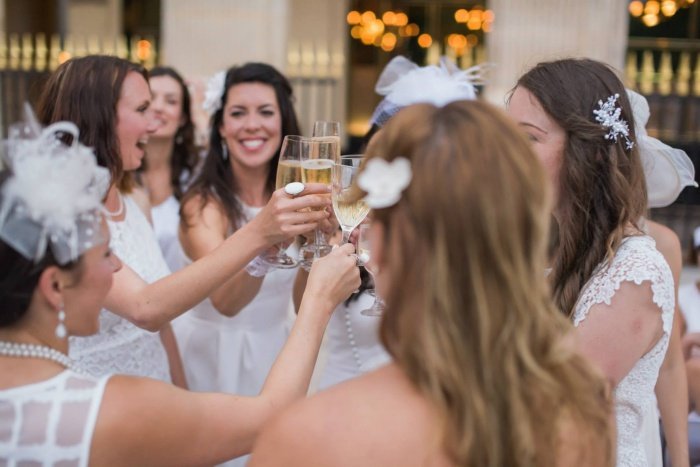 Diner en Blanc Paris||paris by mouth pastry competition|Pierre Sang Boyer|Taste of Paris 2015|Paris by mouth Dersou|Not Drinking Poison in Paris|paris by mouth pastry competition