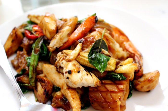 pad kee mao bangkok
